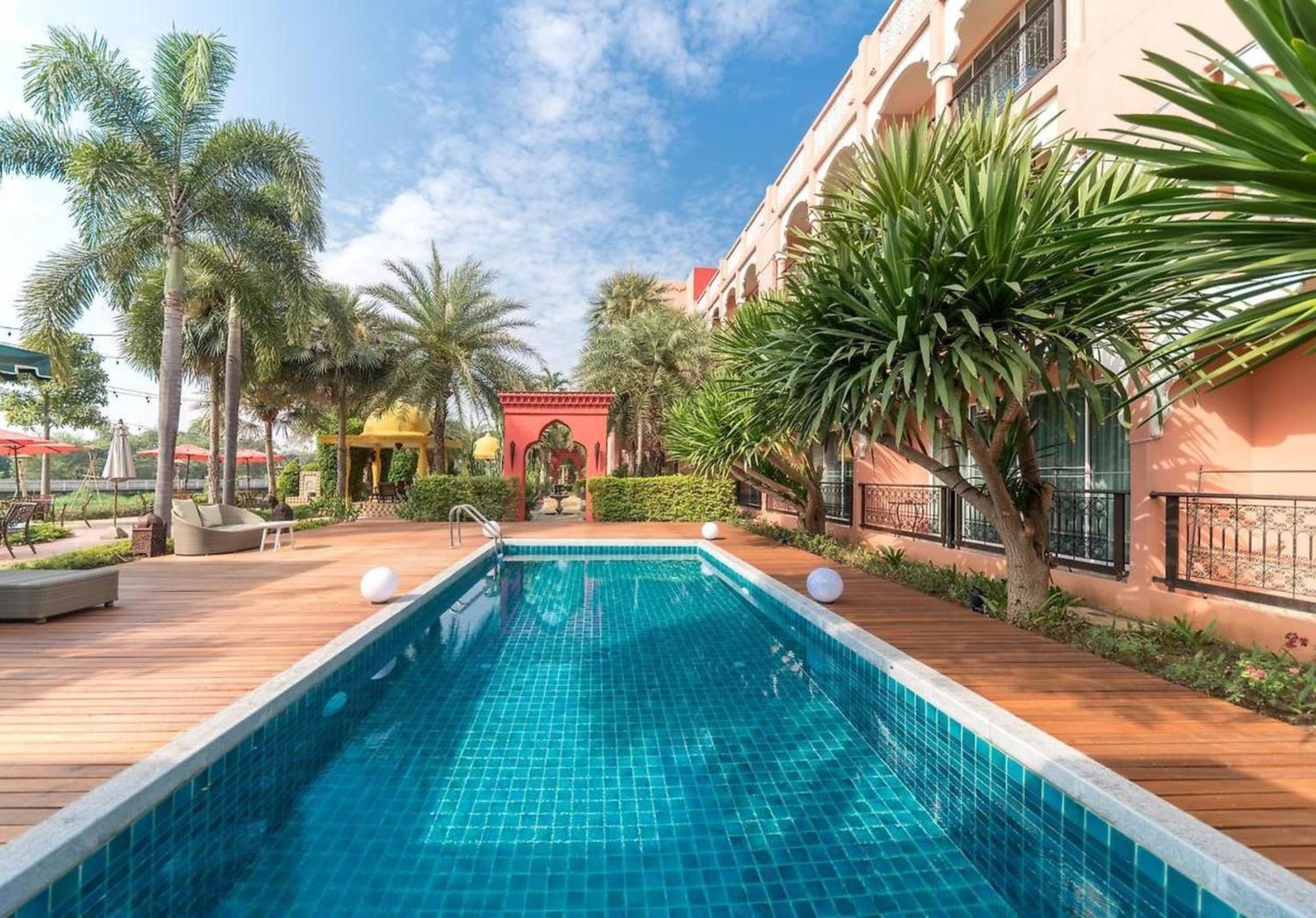 Sheik Istana Hotel Chiangmal Chiang Mai Exterior foto