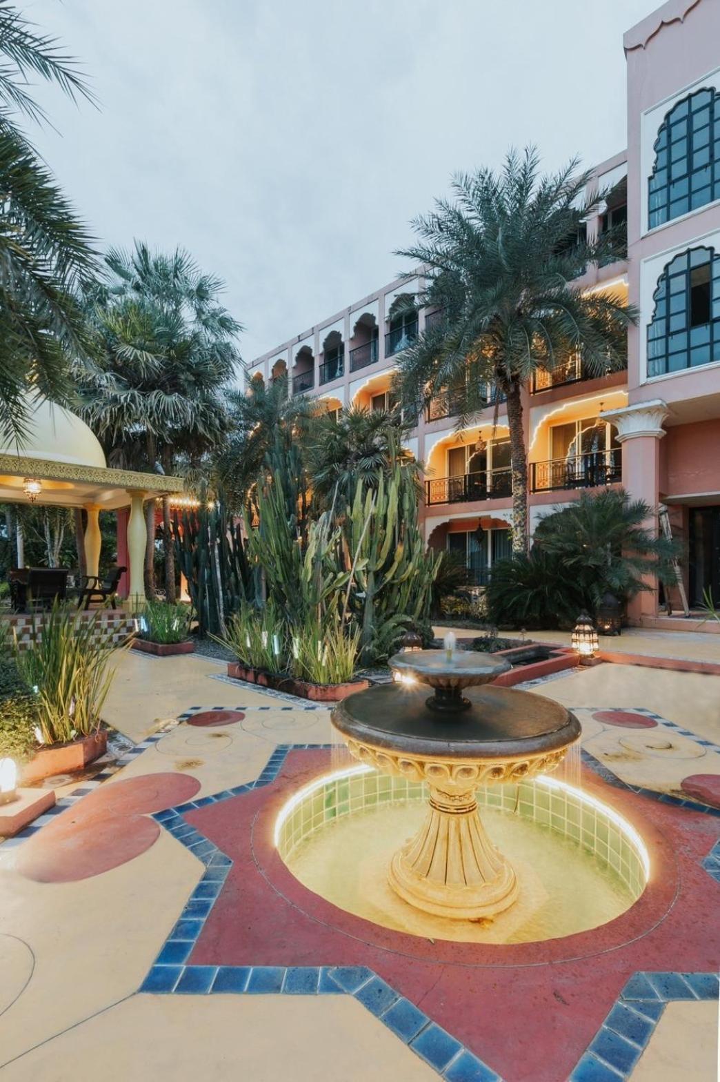 Sheik Istana Hotel Chiangmal Chiang Mai Exterior foto